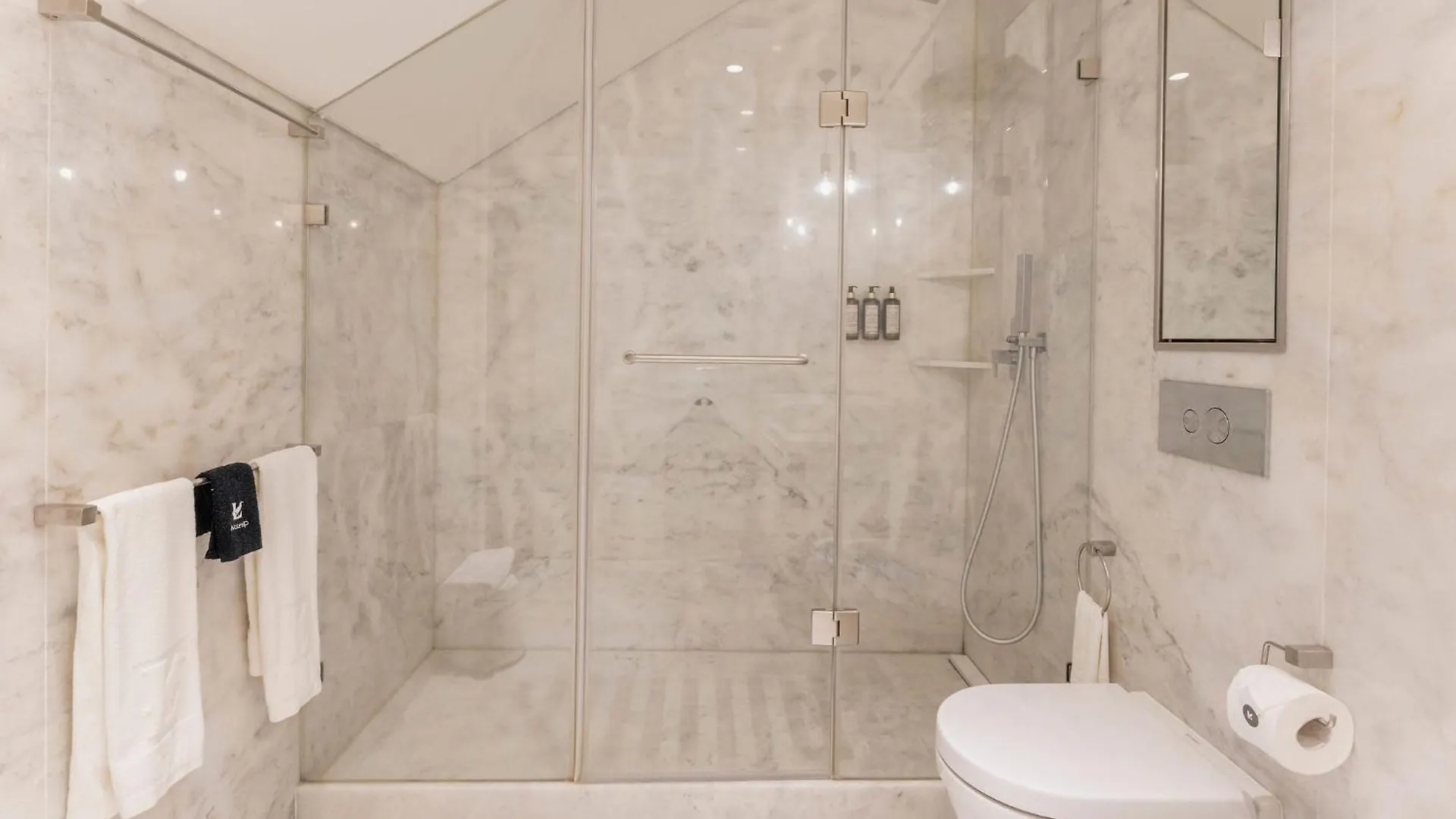 Chiado Square Apartments | Lisbon Best Apartments Portugal